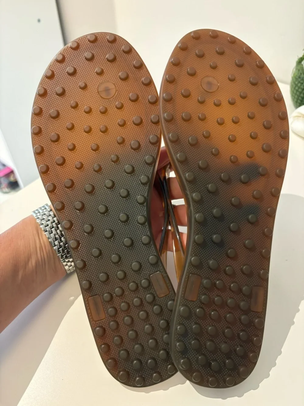 Zara Women’s Brown Jelly Flip Flop Sandals - Picture 5 of 5